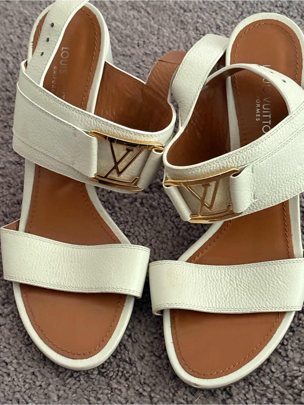 Louis Vuitton White Leather Horizon Sandals with Gold LV Hardware